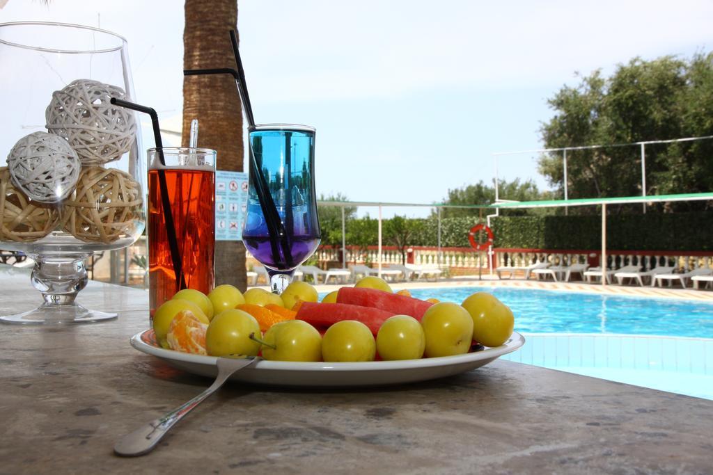 Triton Hotel Malia Exterior foto
