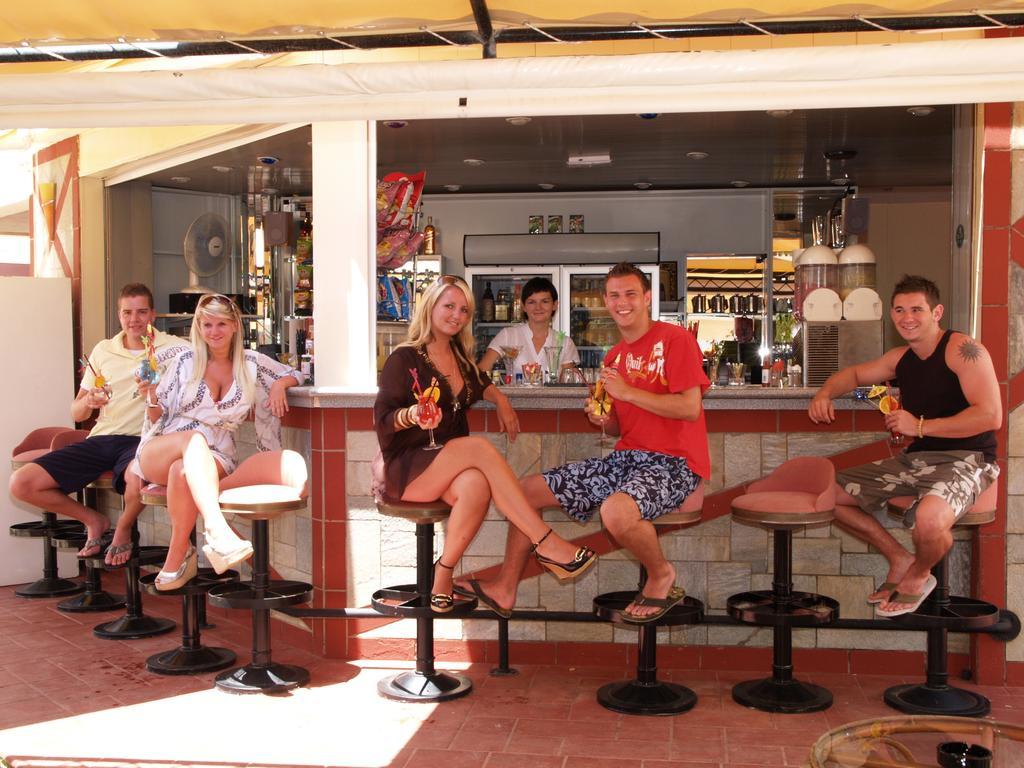 Triton Hotel Malia Exterior foto